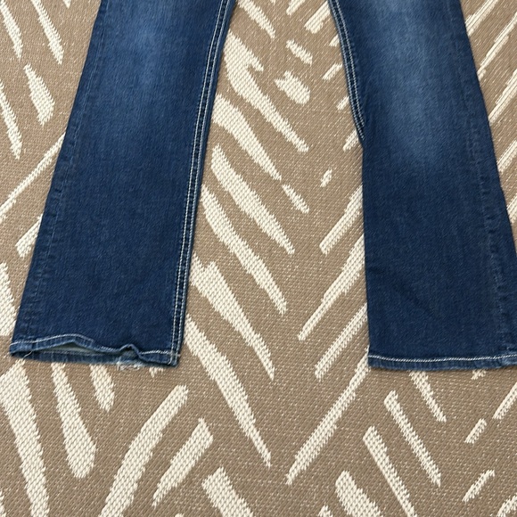 Miss Me Distressed Signature Boot Jean JM1232B Size 31 Inseam 34 Color MK 323 - Picture 16 of 17